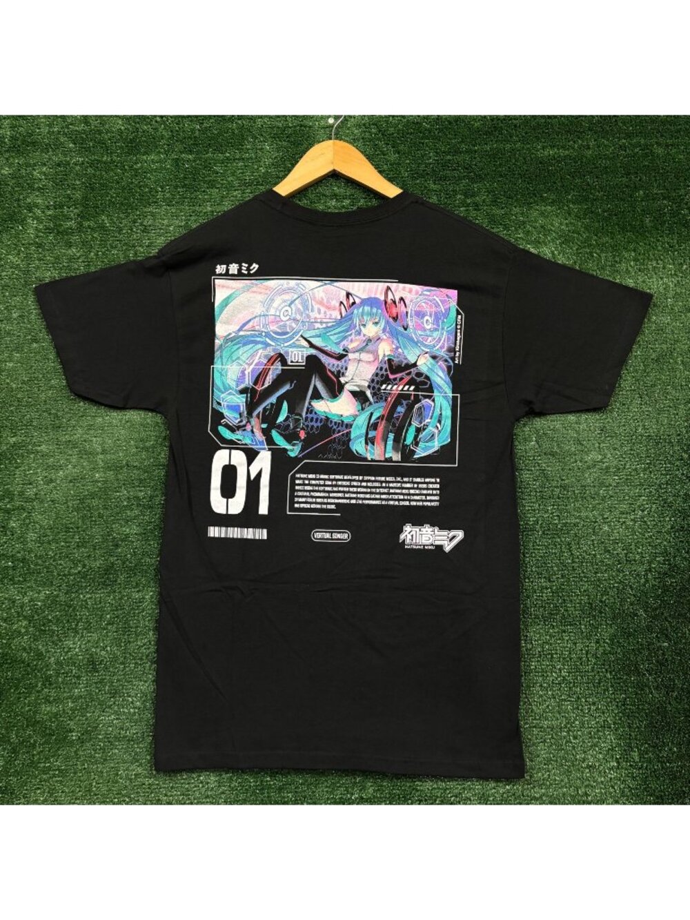 Hatsune Miku Double Sided Trading Card T-Shirt Size Medium
